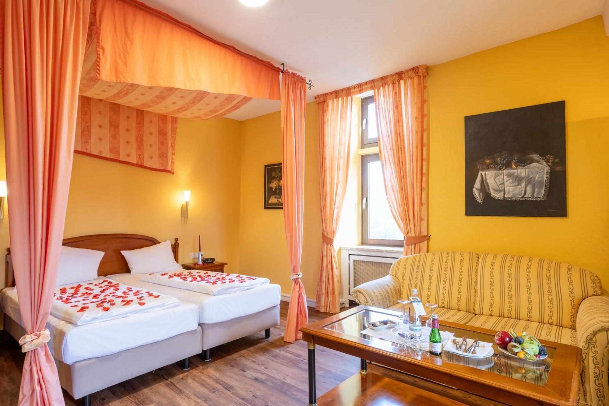 Burghotel Staufenberg Staufenberg  Εξωτερικό φωτογραφία