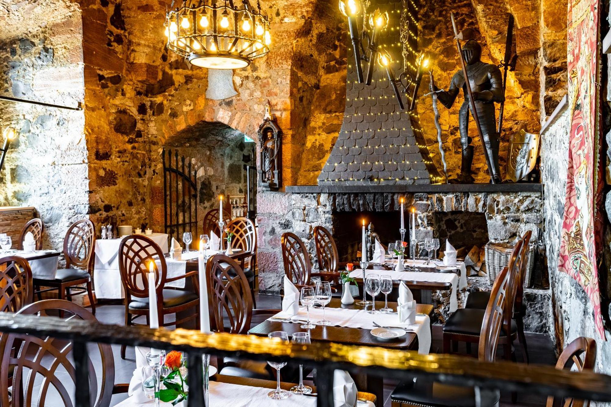 Burghotel Staufenberg Staufenberg  Εξωτερικό φωτογραφία