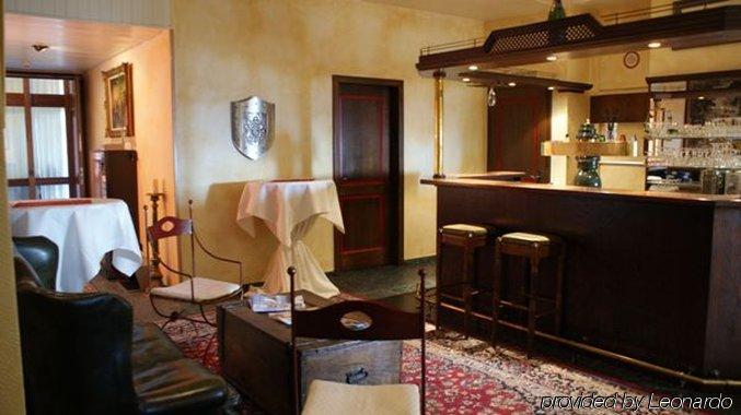 Burghotel Staufenberg Staufenberg  Εστιατόριο φωτογραφία