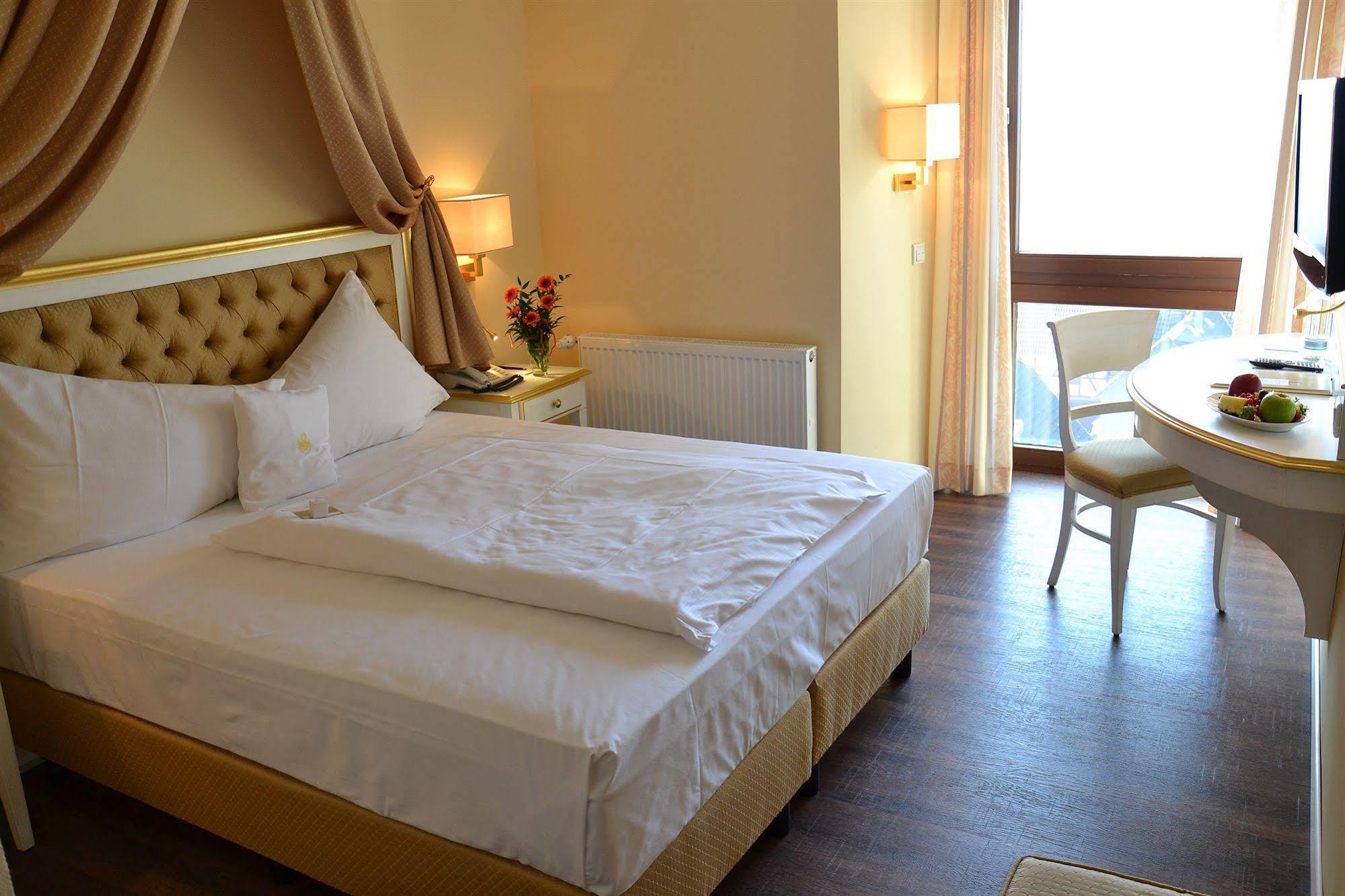 Burghotel Staufenberg Staufenberg  Εξωτερικό φωτογραφία
